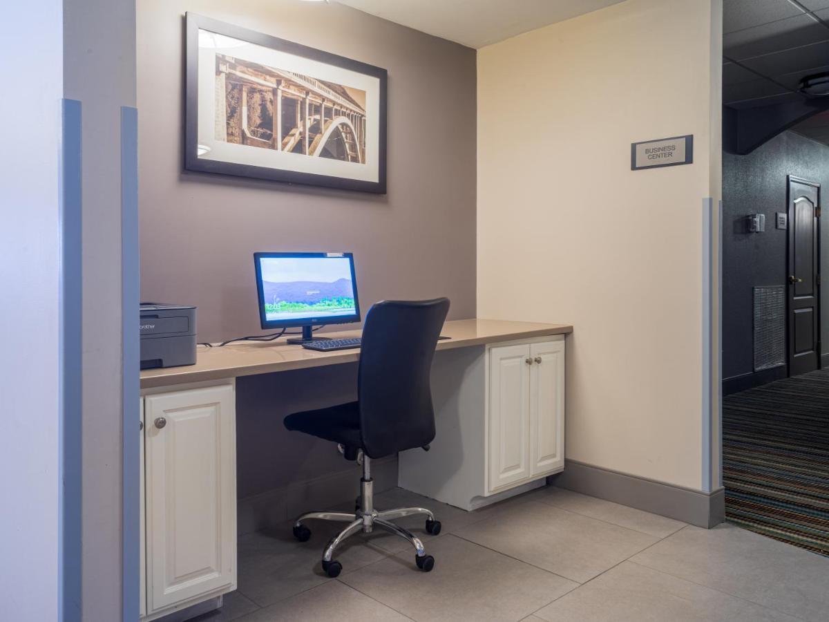 Country & By Radisson, Kings Dominion , Va Hotel 3*