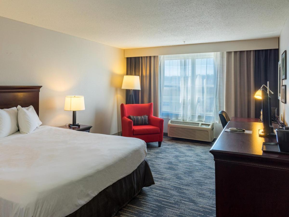 Hotel Country & By Radisson, Kings Dominion , Va 3*