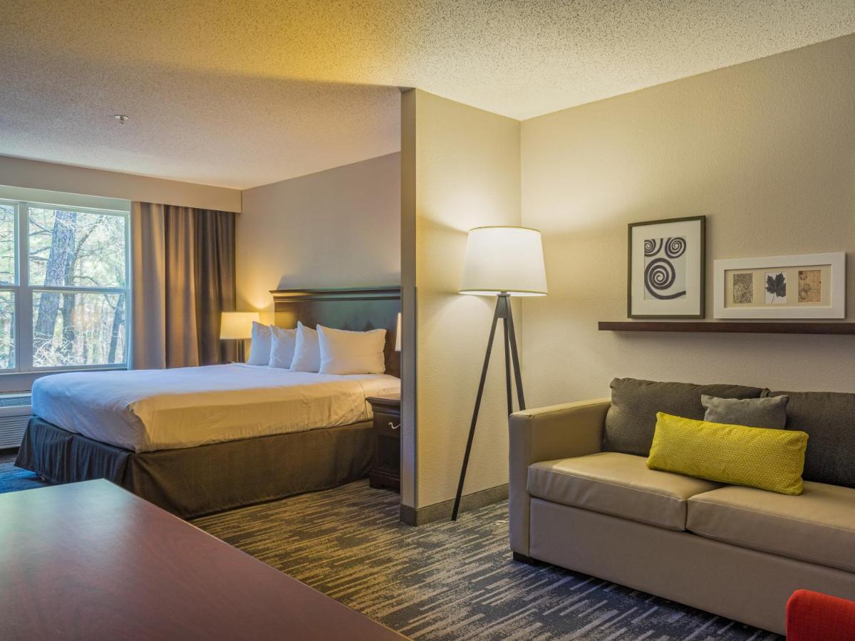 Country & By Radisson, Kings Dominion , Va Hotel